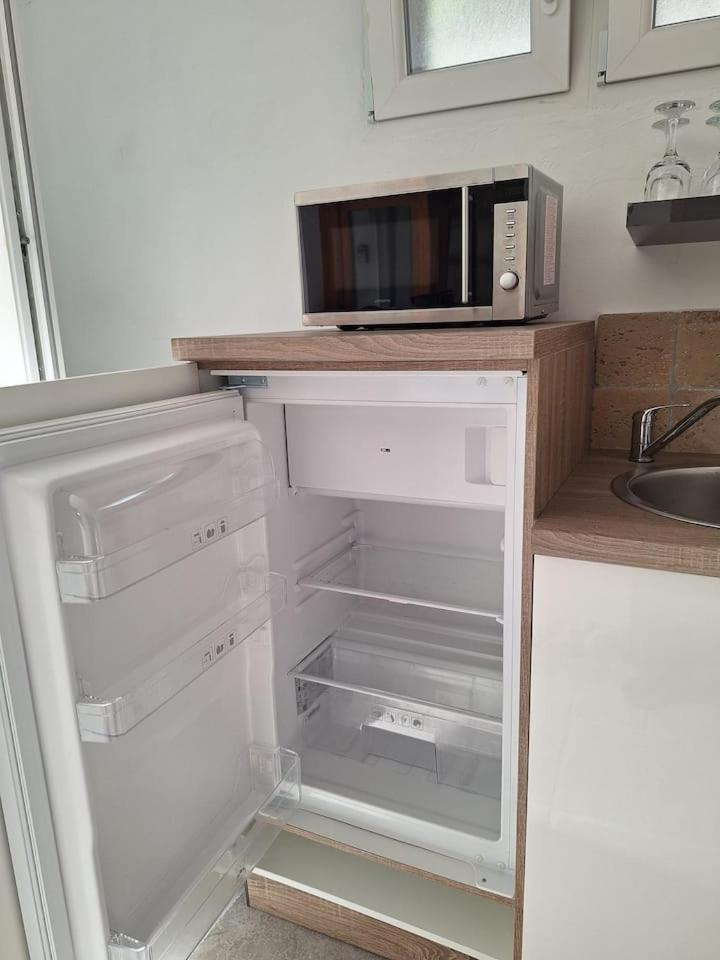 Zonnemarie Apartman *